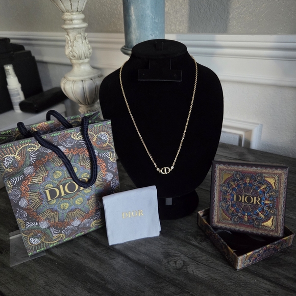 Christian Dior Gold Necklace - Picture 1 of 6